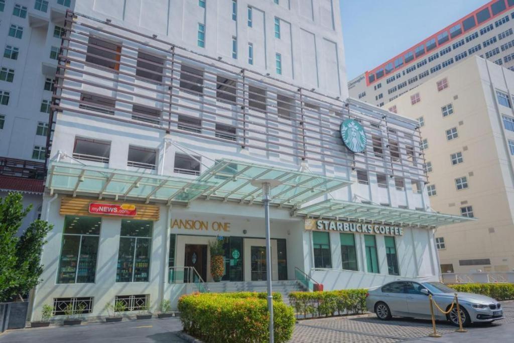 Mansion One Seaview Georgetown 2Br 6 Pax Daire Dış mekan fotoğraf